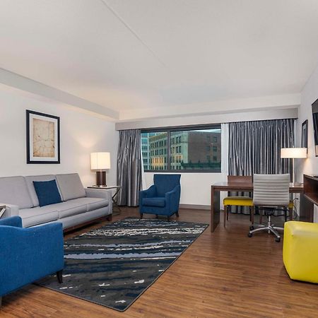 Embassy Suites By Hilton Indianapolis Downtown Exteriér fotografie