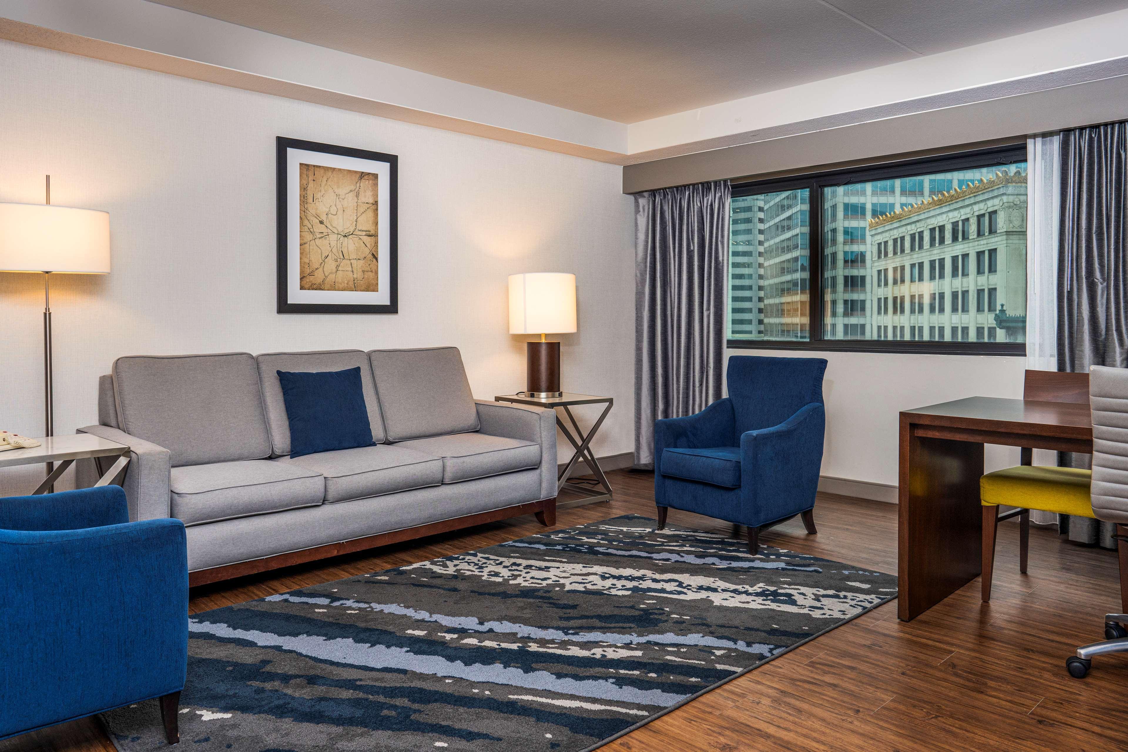 Embassy Suites By Hilton Indianapolis Downtown Exteriér fotografie