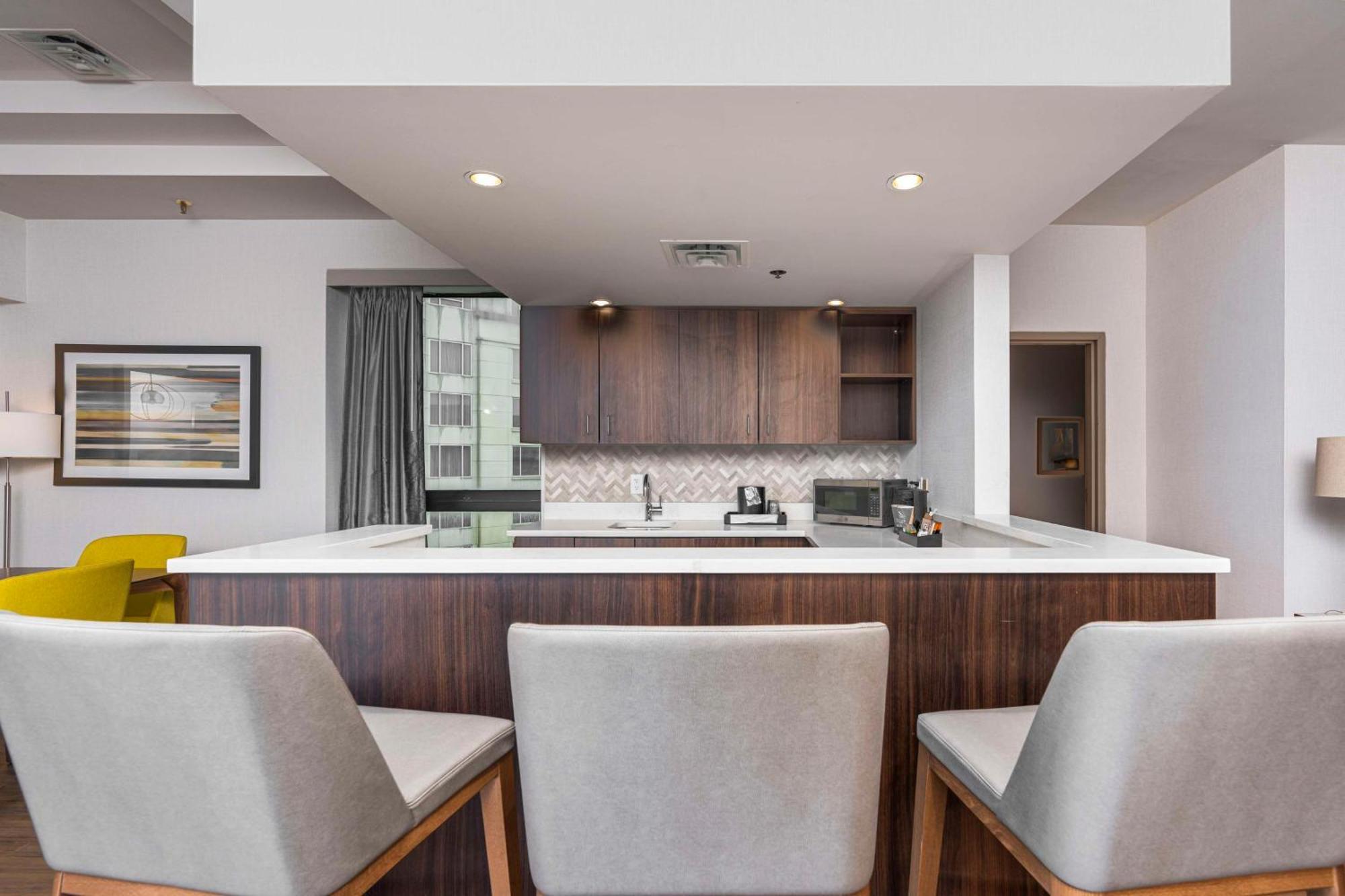 Embassy Suites By Hilton Indianapolis Downtown Exteriér fotografie