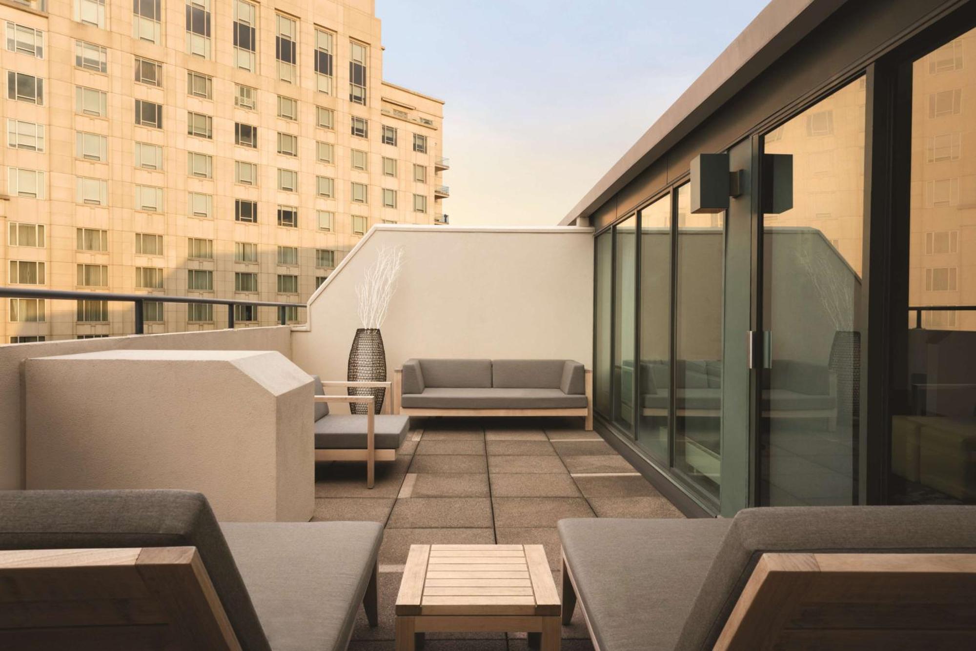 Embassy Suites By Hilton Indianapolis Downtown Exteriér fotografie
