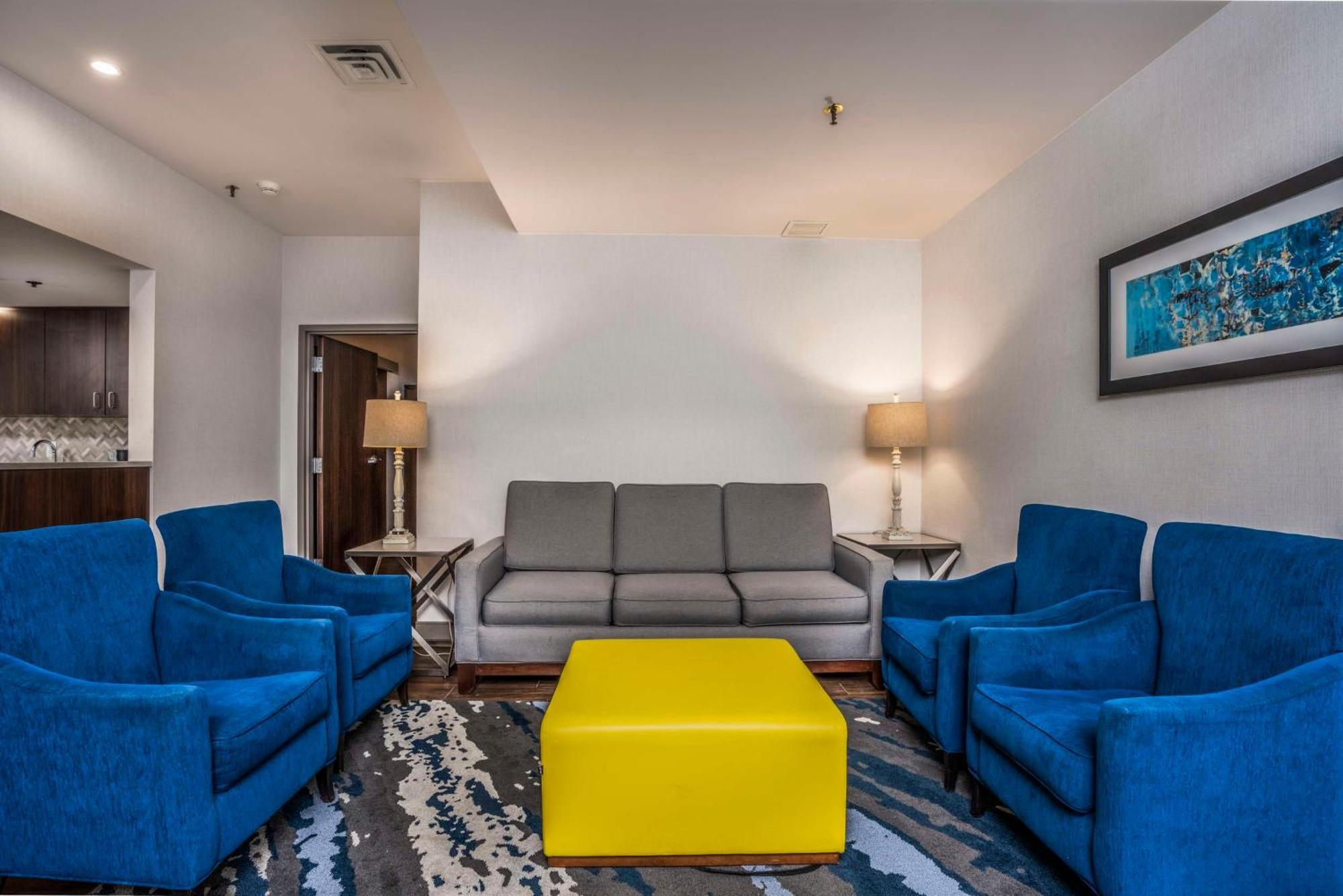 Embassy Suites By Hilton Indianapolis Downtown Exteriér fotografie