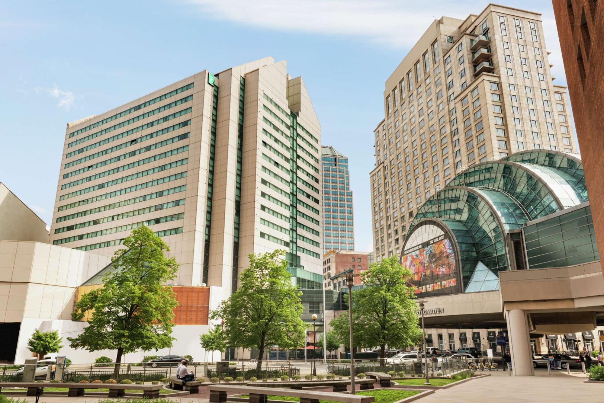 Embassy Suites By Hilton Indianapolis Downtown Exteriér fotografie